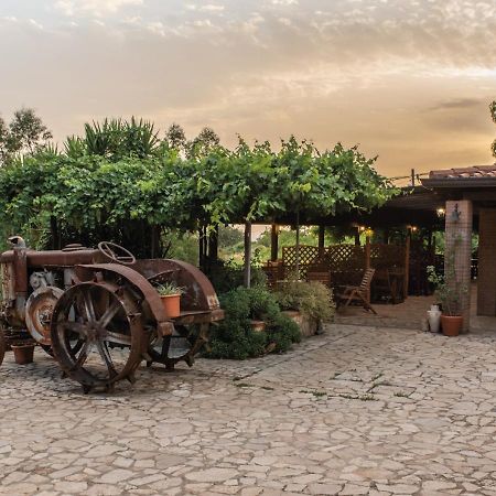 Il Sorgituro - Agriturismo Postiglione エクステリア 写真