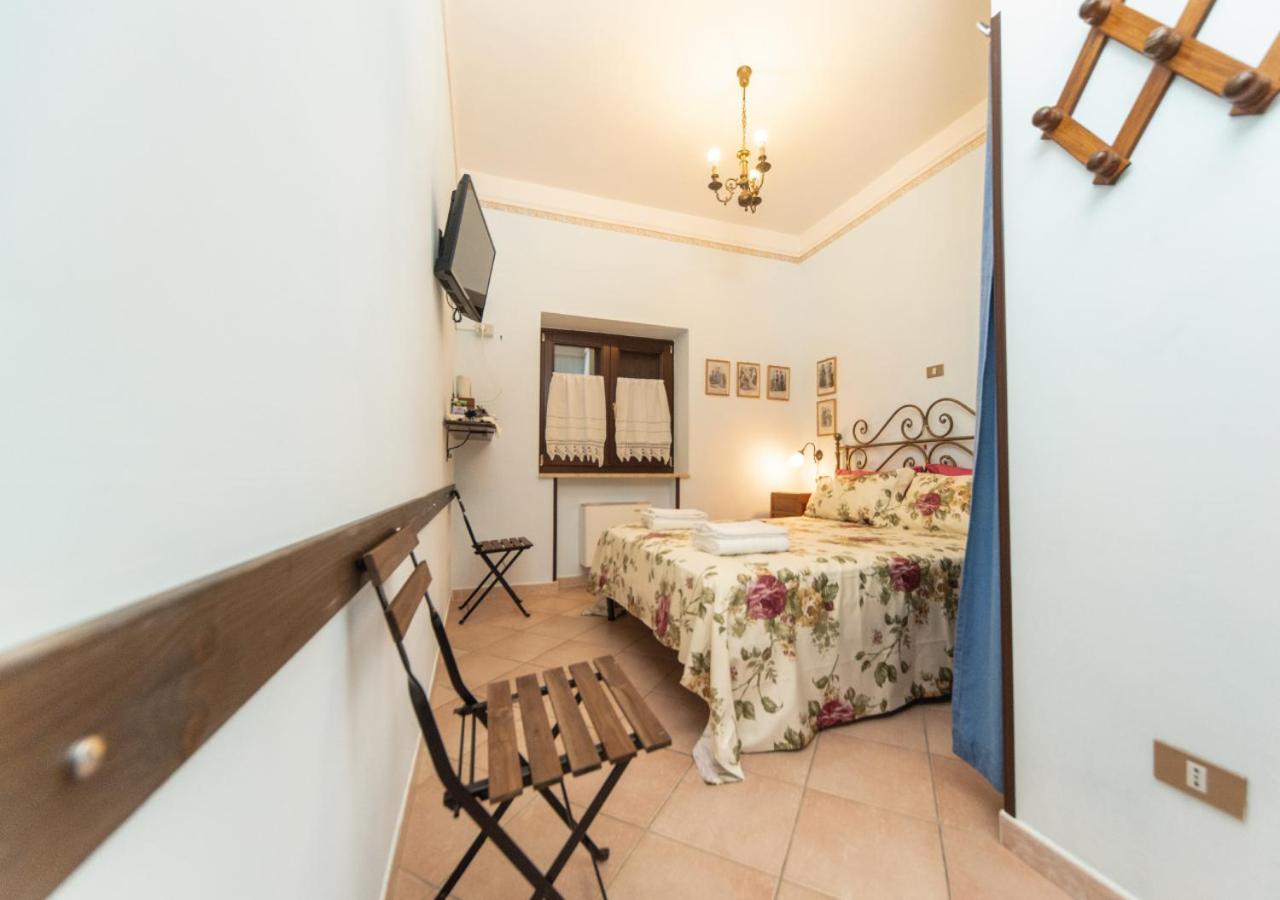Il Sorgituro - Agriturismo Postiglione エクステリア 写真