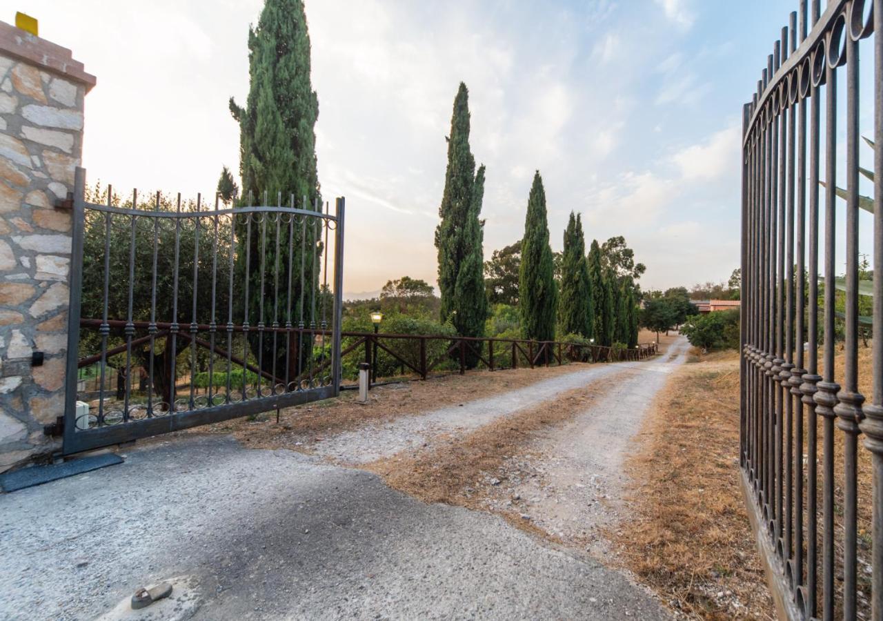 Il Sorgituro - Agriturismo Postiglione エクステリア 写真